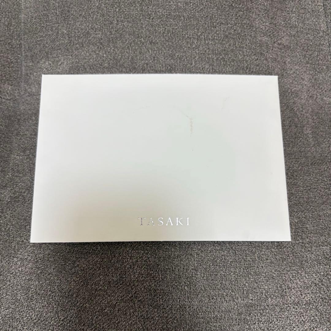 TASAKI Pearl Necklace 8.4mm with pearl decorated clasp and 40 cm length