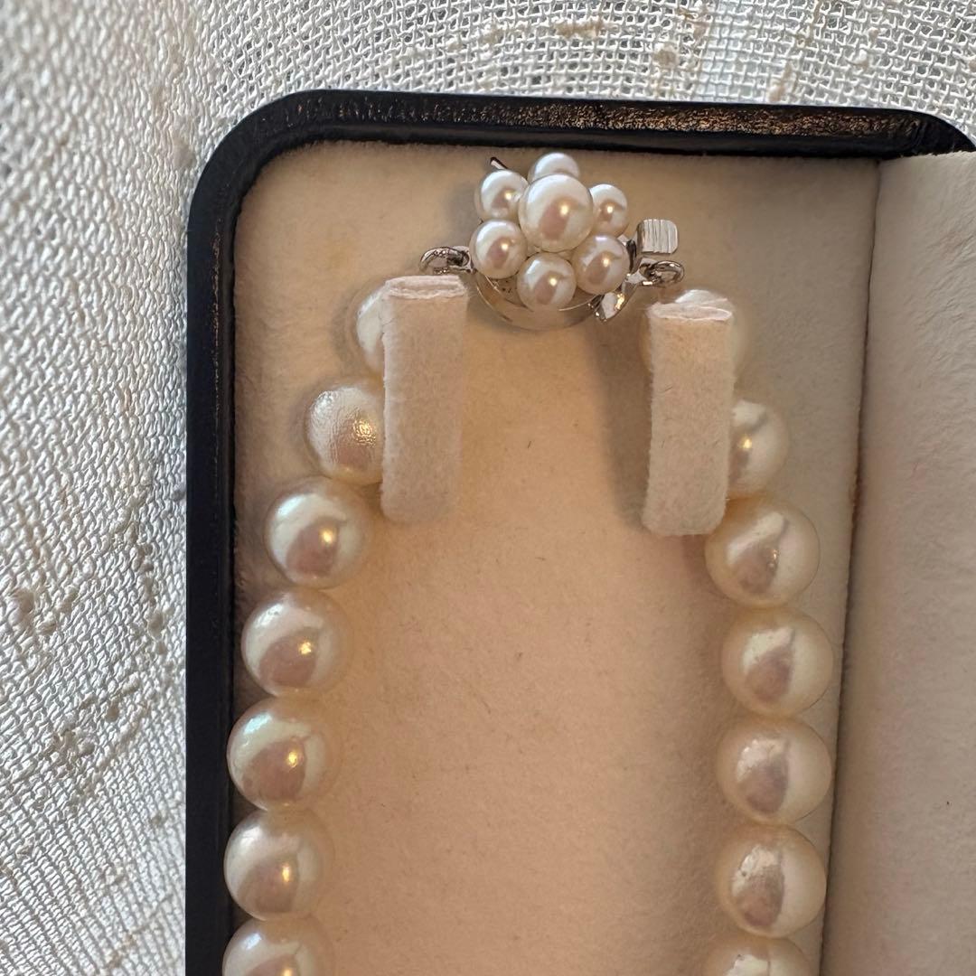 TASAKI Pearl Necklace 8.4mm with pearl decorated clasp and 40 cm length
