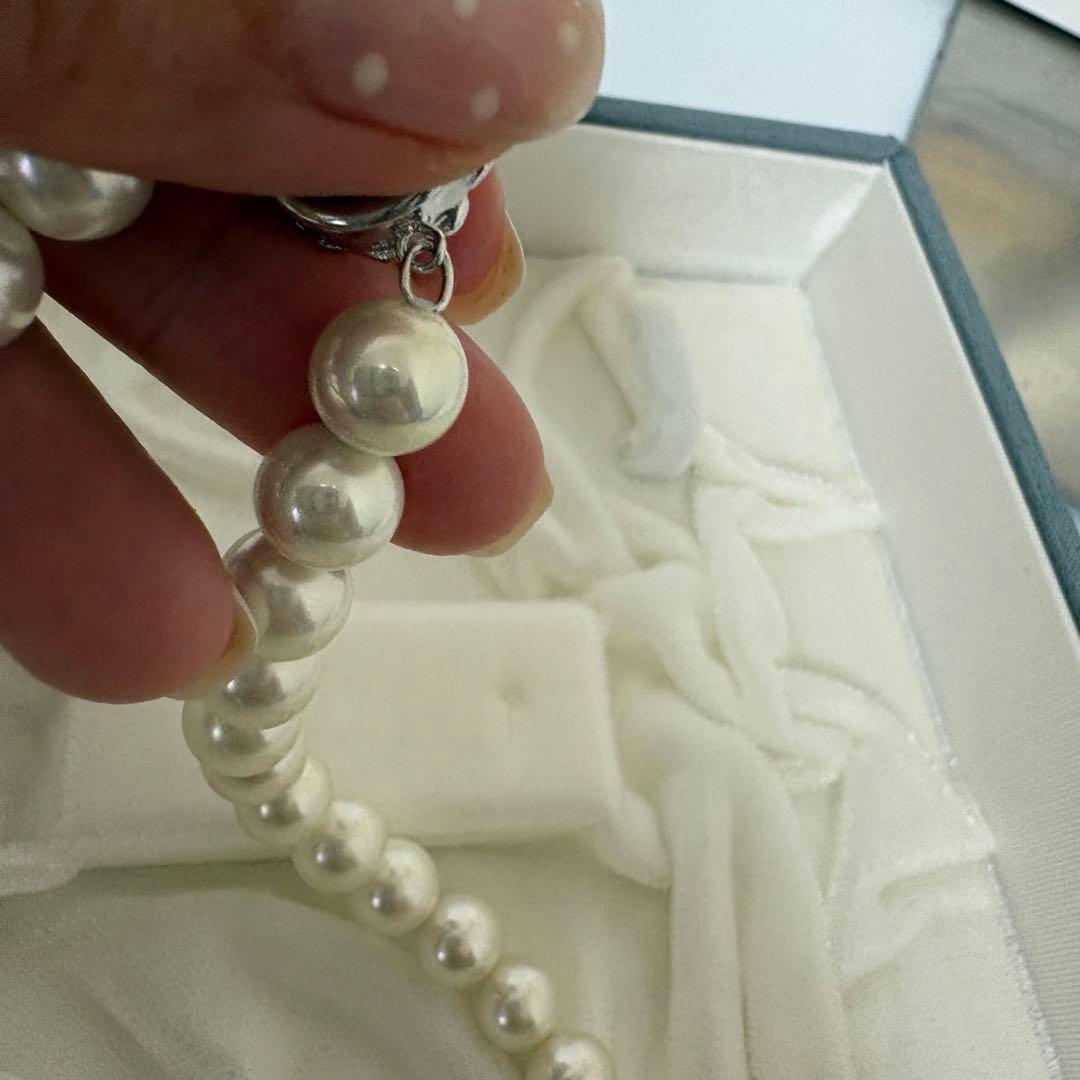 White Akoya pearl necklace with 8.0mm genuine pearls and 40 cm length