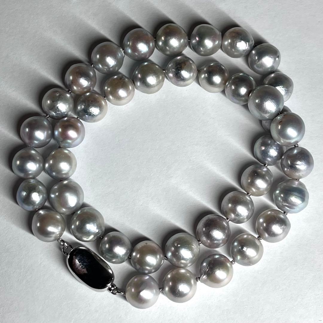 Akoya pearl necklace with natural blue pearls sized 8.5-9.5mm on a 39cm string with certification tag