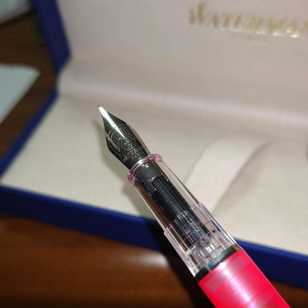 Waterman Fountain Pen in dark pink with sleek design and polished finish