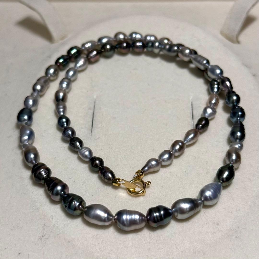K18 Black Butterfly Keshiwase natural pearl mustard necklace with peacock pearls measuring 4.0-6.0 mm on 42.5 cm chain