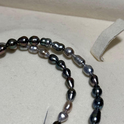 K18 Black Butterfly Keshiwase natural pearl mustard necklace with peacock pearls measuring 4.0-6.0 mm on 42.5 cm chain