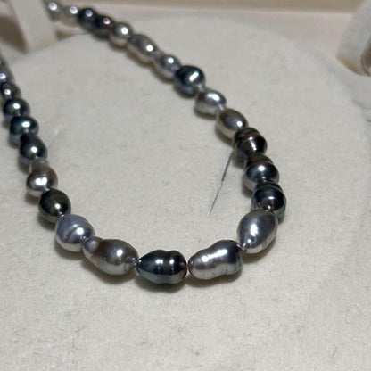 K18 Black Butterfly Keshiwase natural pearl mustard necklace with peacock pearls measuring 4.0-6.0 mm on 42.5 cm chain