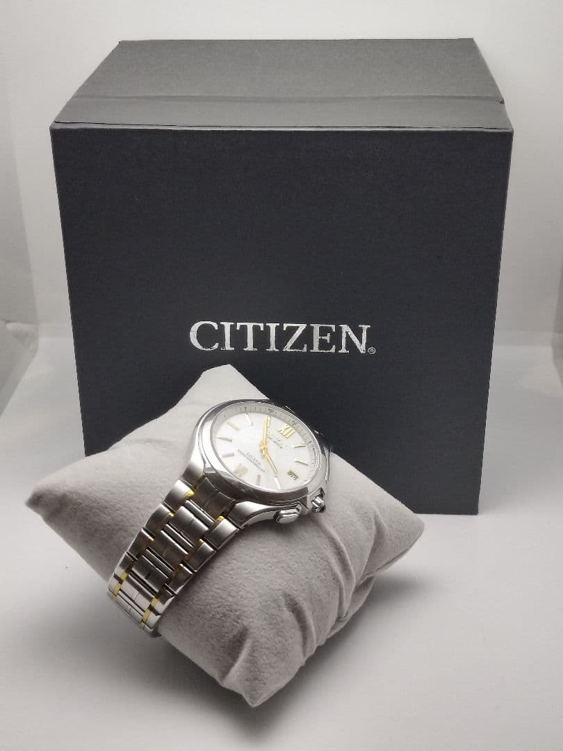 Citizen Exceed Eco-Drive Solar Men's Watch — Japanese