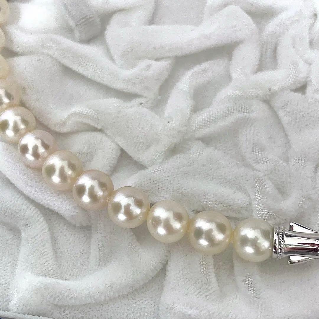 Tasaki Current Clasp Akoya pearl necklace with large 8.5-9.0mm pearls and 42.5cm length