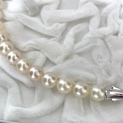 Tasaki Current Clasp Akoya pearl necklace with large 8.5-9.0mm pearls and 42.5cm length