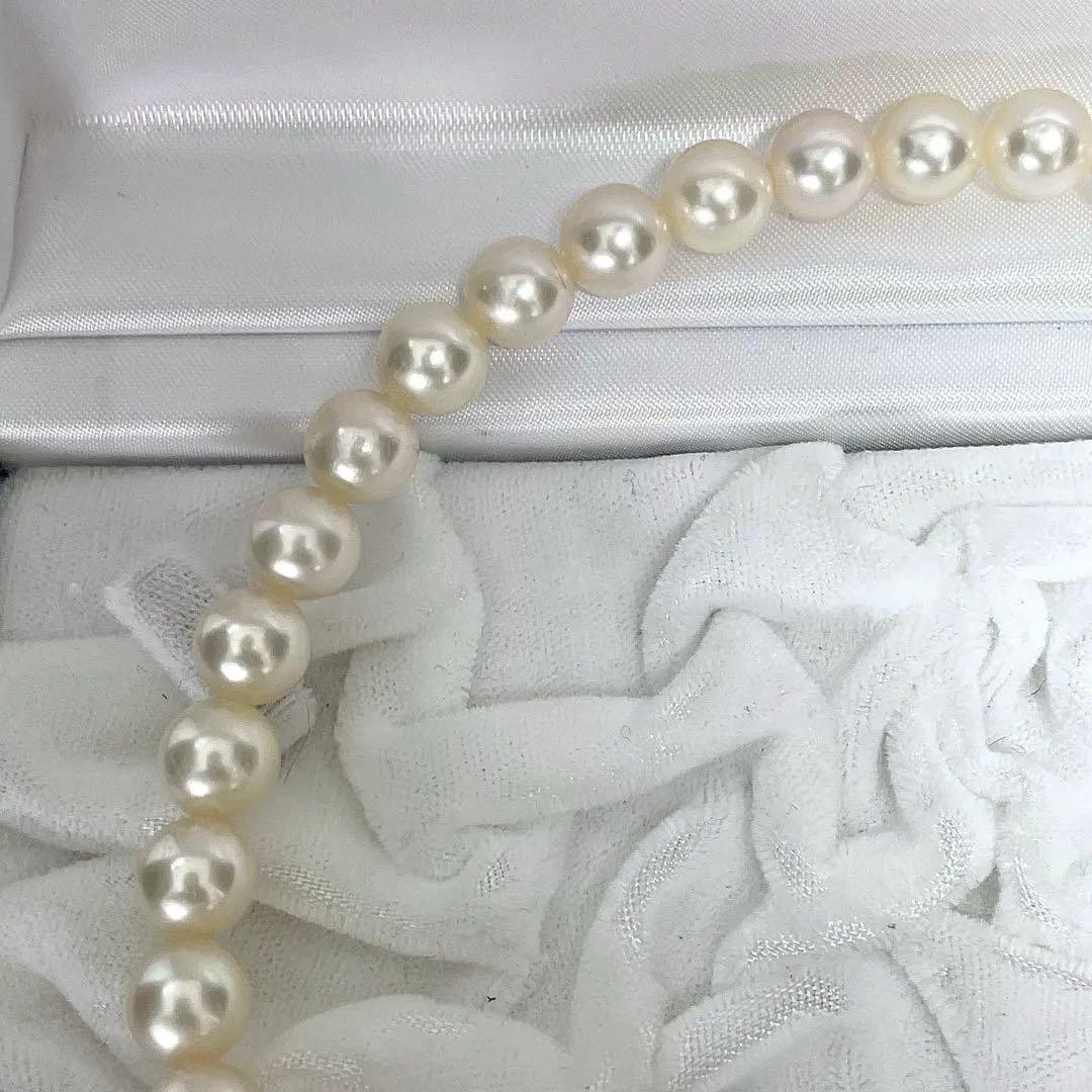 Tasaki Current Clasp Akoya pearl necklace with large 8.5-9.0mm pearls and 42.5cm length