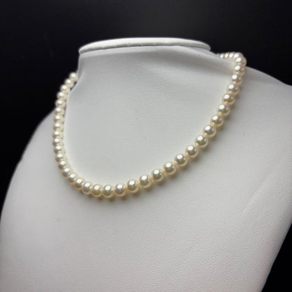 Mikimoto Akoya Pearl Necklace K14 with 6.5 to 7.0mm white pearls on a 38cm chain