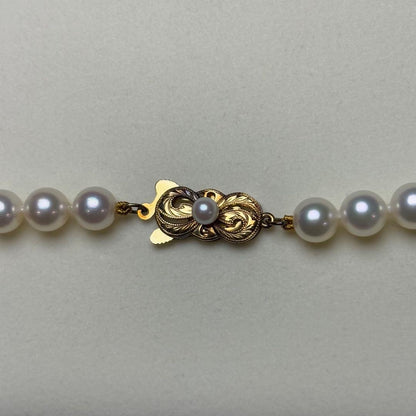 Mikimoto Akoya Pearl Necklace K14 with 6.5 to 7.0mm white pearls on a 38cm chain
