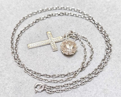 Agete Cross Necklace made of Silver925 with 51 cm length and detailed cross pendant