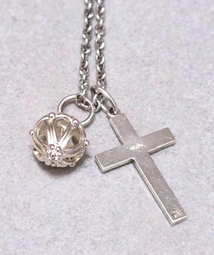 Agete Cross Necklace made of Silver925 with 51 cm length and detailed cross pendant