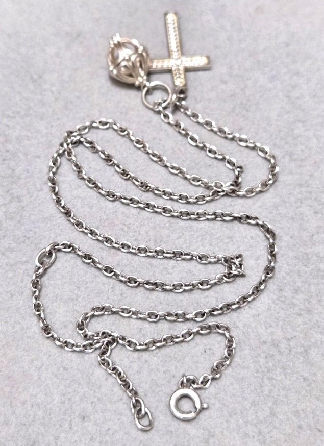 Agete Cross Necklace made of Silver925 with 51 cm length and detailed cross pendant