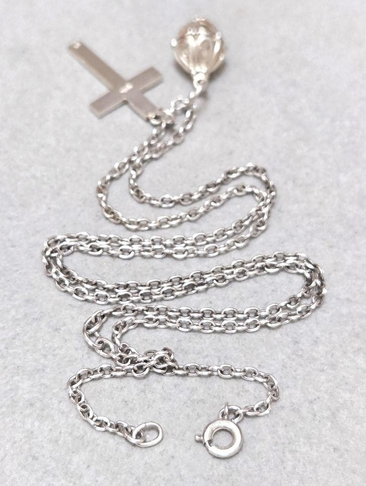 Agete Cross Necklace made of Silver925 with 51 cm length and detailed cross pendant