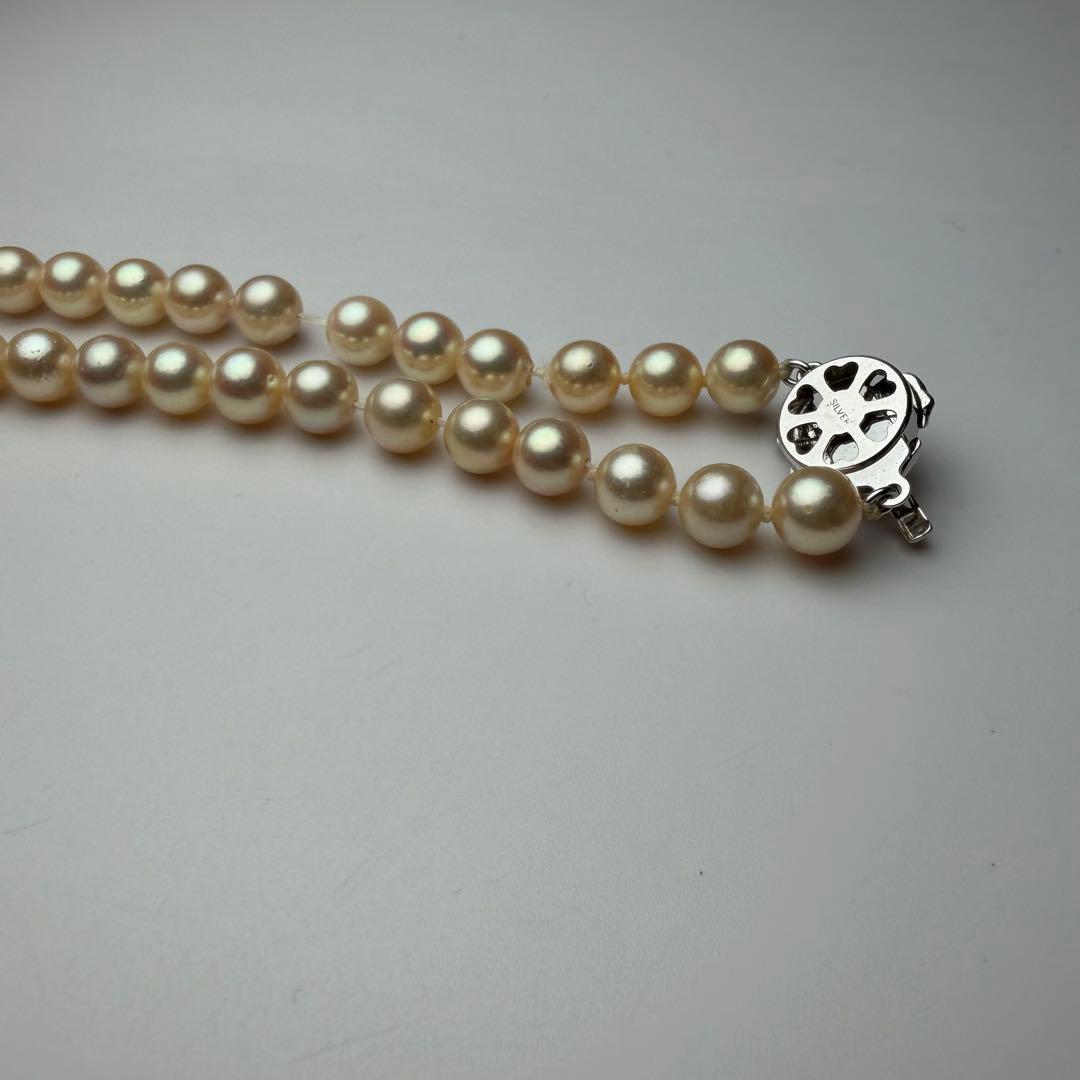 Akoya pearl necklace featuring round 7.0-7.3mm pearls on a 43cm strand