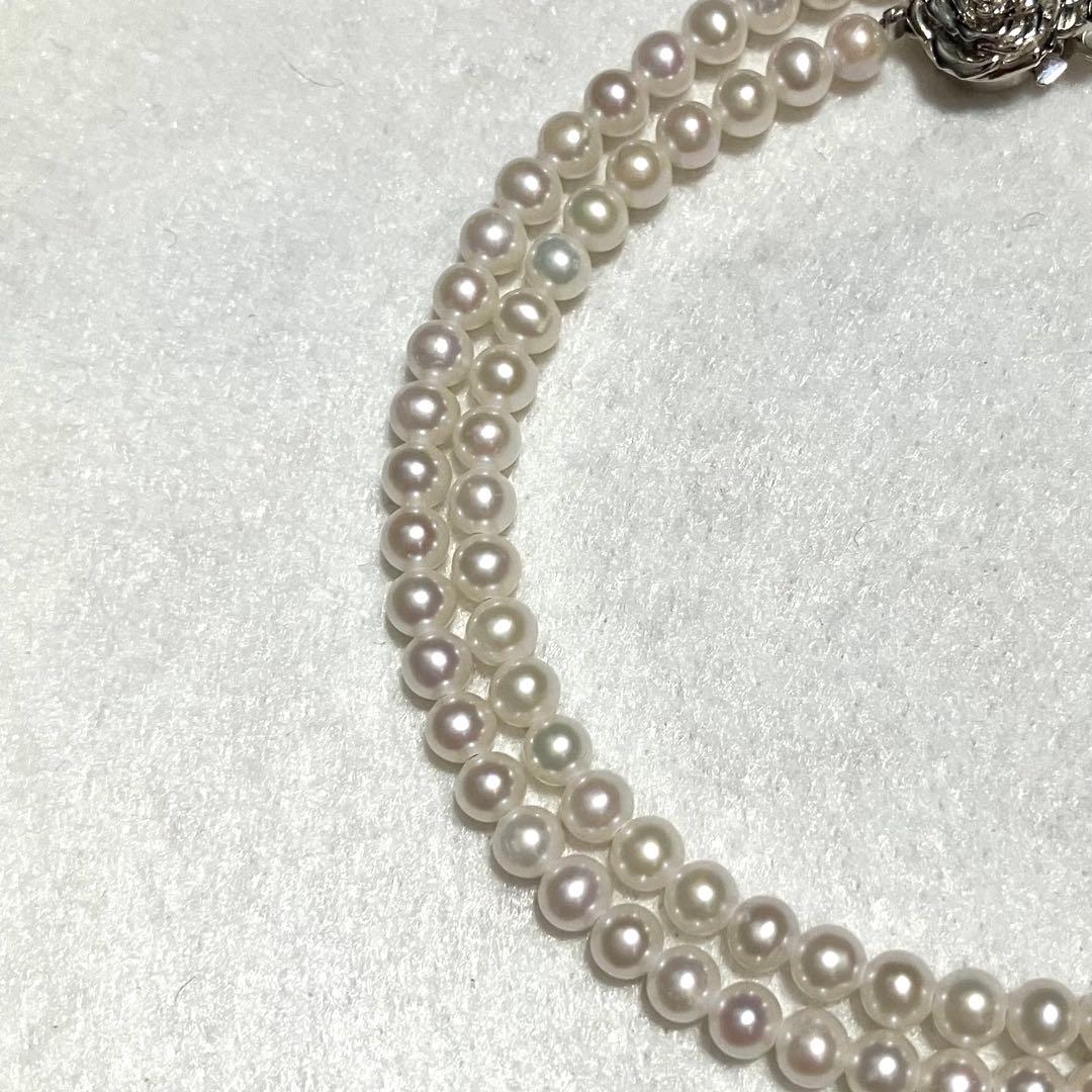 Aqua Baby Akoya Pearl Necklace 4.0mm white pearls with flower motif silver mark, 42cm length