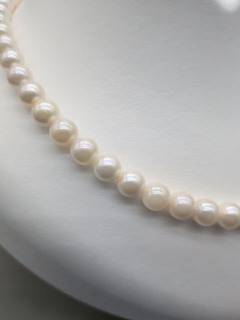 Akoya genuine white pearl necklace with 7.5-8mm pearls and silver clasp, 41.7cm long