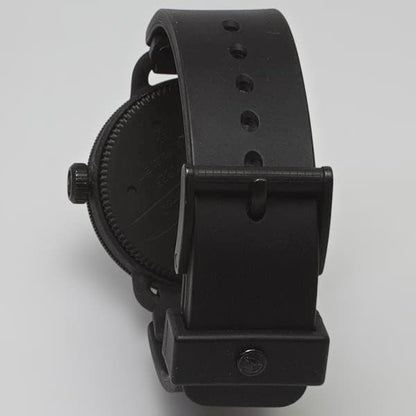 NIXON OCTOBER Quartz Men's Watch — Japanese