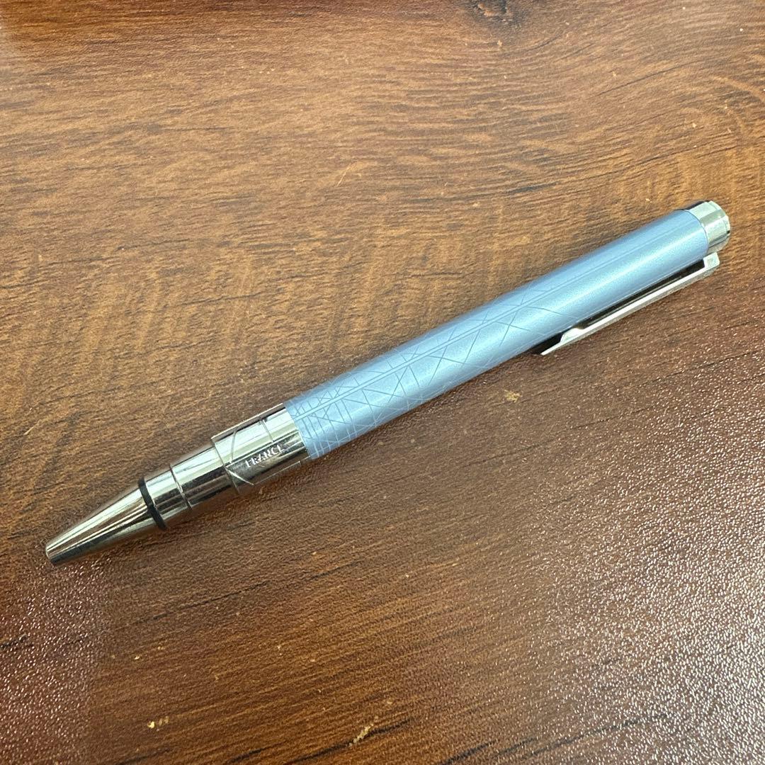 Waterman Metropolitan Ballpoint Pen French in sleek design with silver clip and black barrel