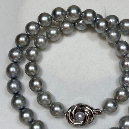 Tasaki Akoya Pearl Necklace for women with 8.5-9.0 mm pearls and 42 cm length