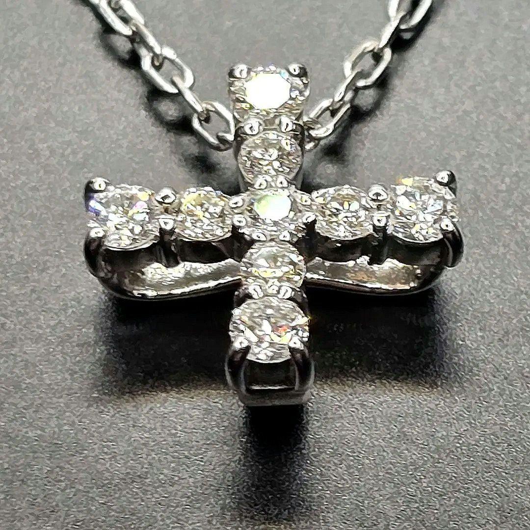 Mikimoto K18 white gold cross-shaped diamond necklace with 41.5 cm adjustable chain