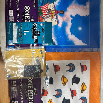 One Piece One Piece Towel and Card Set Pack — Japanese