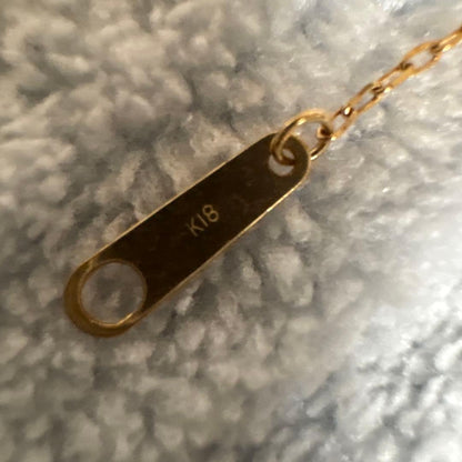 agete Initial S gold necklace made of K18 gold with a delicate initial S pendant