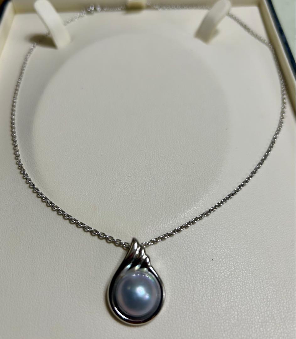 Tasaki pearl necklace with a 12mm Mabe pearl pendant on a silver chain showing Tasaki silver stamp