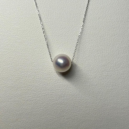 K18WG necklace with a single 8mm white pink Akoya genuine pearl on 18 karat white gold mounting
