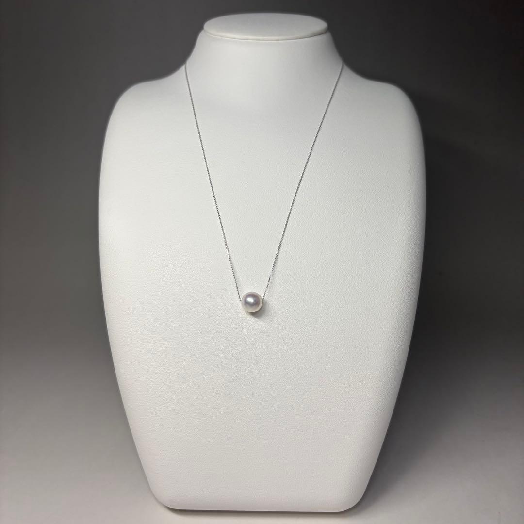 K18WG necklace with a single 8mm white pink Akoya genuine pearl on 18 karat white gold mounting
