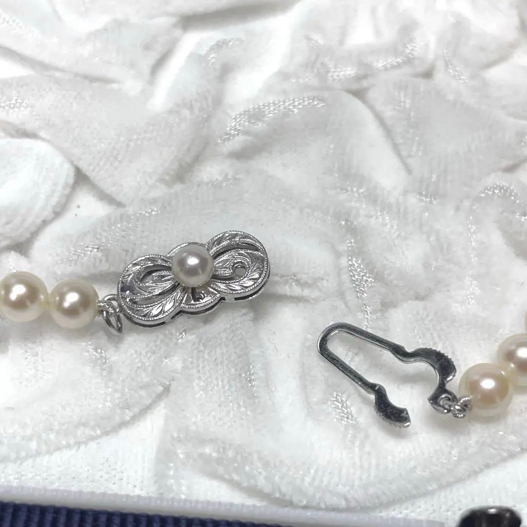Mikimoto pearl necklace with 5.0-5.5mm Akoya pearls and M charm, 38 cm length