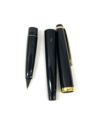 PILOT SUPER QUALITY fountain pen with fine nib, black body, and gold decorative elements