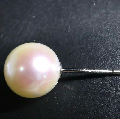 Akoya pearl necklace and earring set featuring 8.5-8.0mm white round pearls with silver fittings