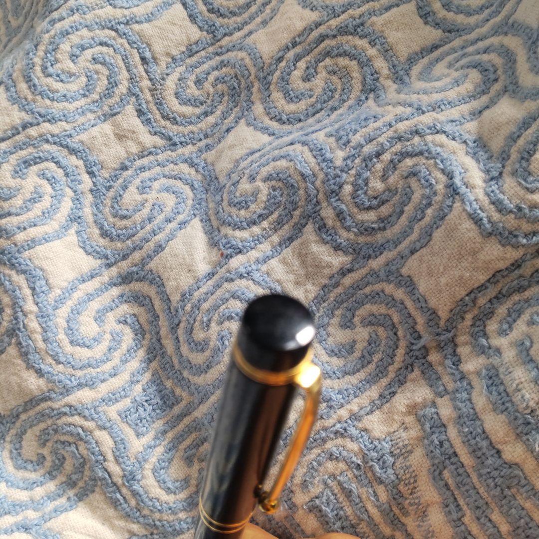 Black Pilot Fountain Pen shown with cap on, used condition