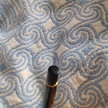 Black Pilot Fountain Pen shown with cap on, used condition