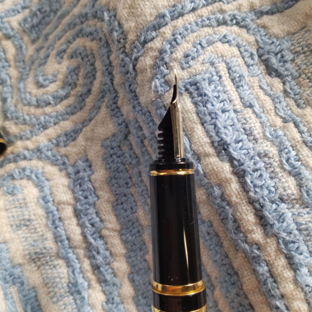 Black Pilot Fountain Pen shown with cap on, used condition