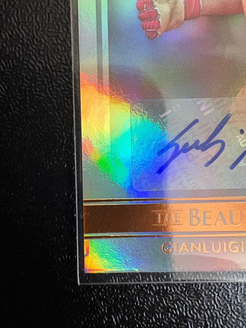 Gianluigi Buffon Autographed Card — Japanese