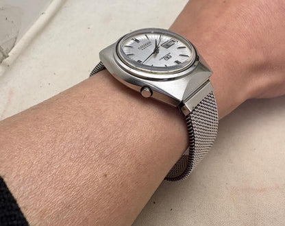 Citizen 892 Quartz Men's Watch — Japanese