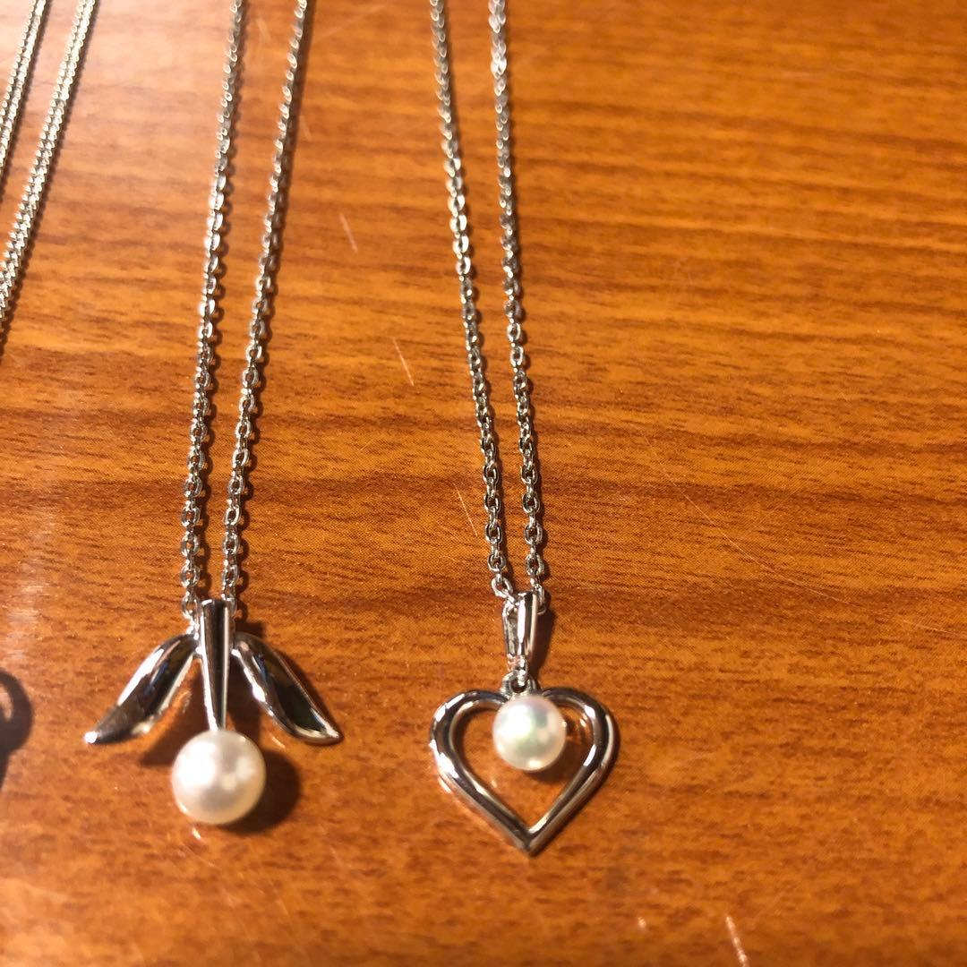 Mikimoto Pearl Necklace Silver Heart Choker with five delicate chains and silver heart pendant featuring small pearls