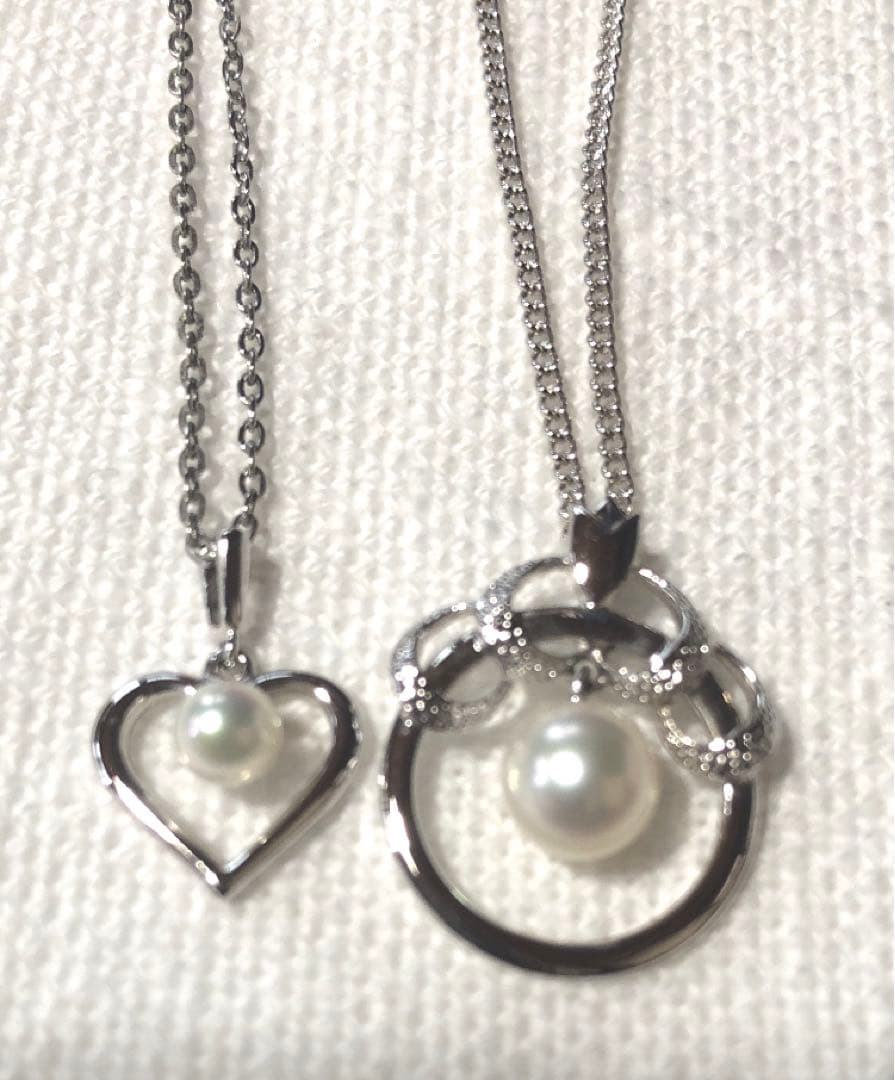 Mikimoto Pearl Necklace Silver Heart Choker with five delicate chains and silver heart pendant featuring small pearls