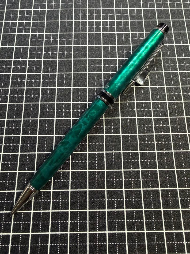 PILOT GRASE Mechanical Pencil in Forest Color with 0.5mm lead diameter model HGNC-5SR-MOR