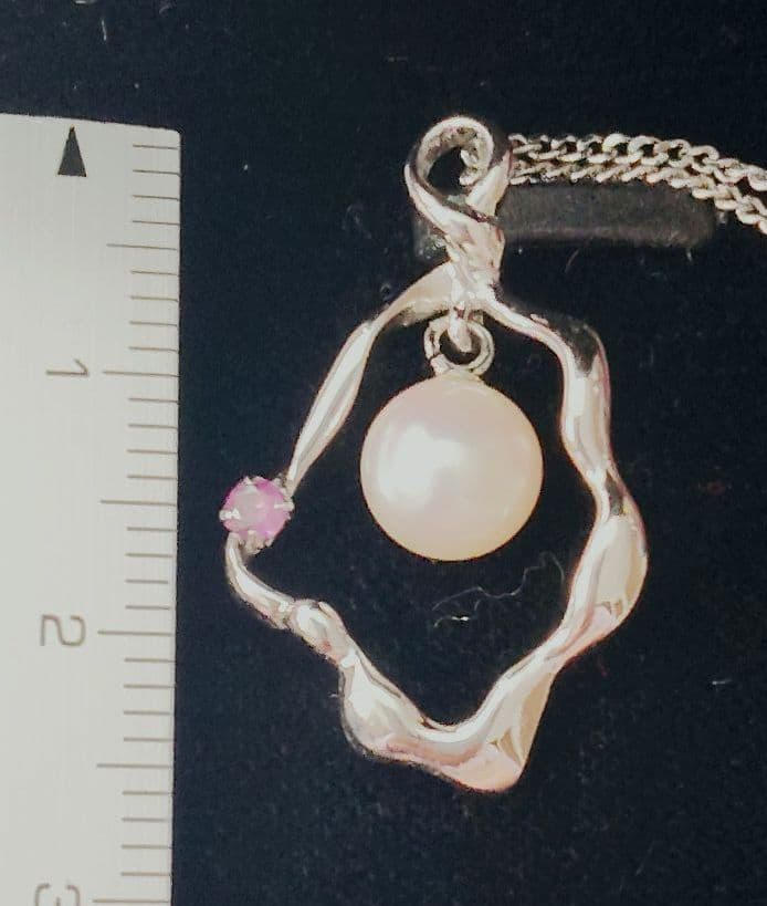 New Beautiful Ise Akoya genuine 7mm pearl pendant with ruby on 40 cm silver 925 necklace with lobster clasp
