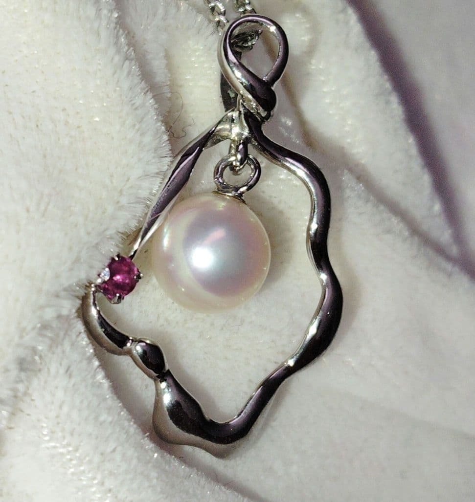 New Beautiful Ise Akoya genuine 7mm pearl pendant with ruby on 40 cm silver 925 necklace with lobster clasp