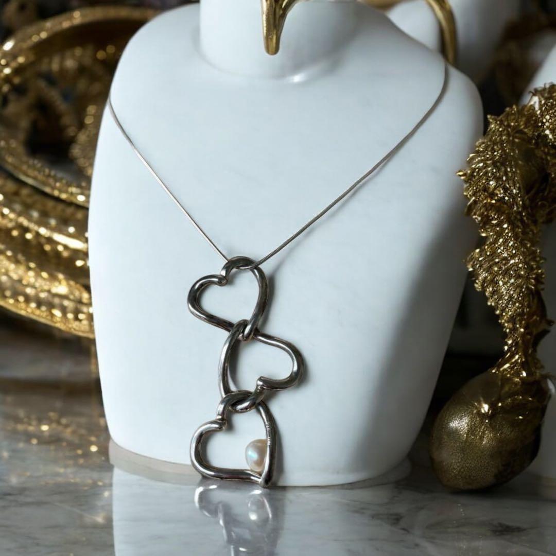 MIKIMOTO Heart Silver Necklace model 2119 with a 40 cm chain length displayed on a white background