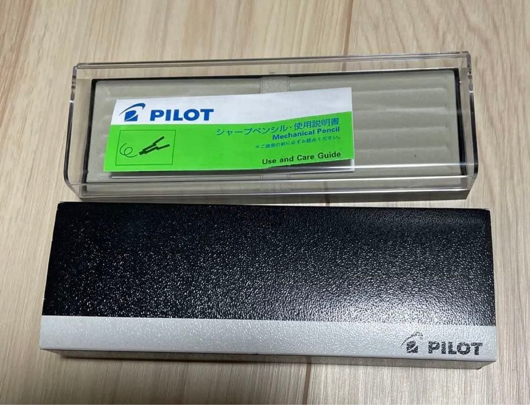 PILOT Legno 2-piece mechanical pencil set in brown and deep red colors, used but very clean condition