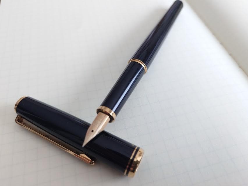 Discontinued Pilot Premio Remembrance Fountain Pen with 14K fine nib, cleaned and in excellent condition