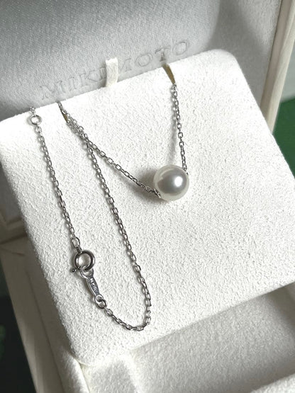 MIKIMOTO pearl necklace with 8.2mm pearls set in K18 white gold chain