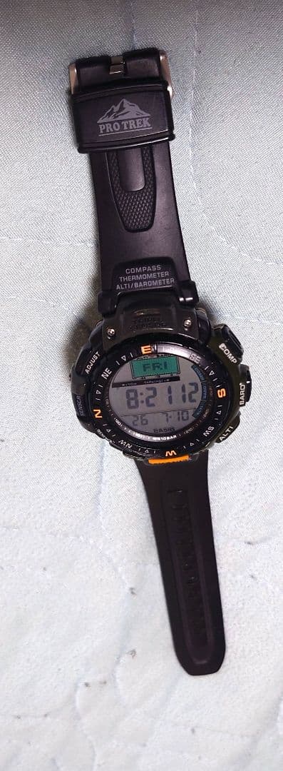 CASIO PRG-40 Digital Men's Watch — Japanese