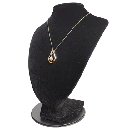 MIKIMOTO pearl necklace featuring a single 7mm pearl pendant with silver marking on 40.5cm chain