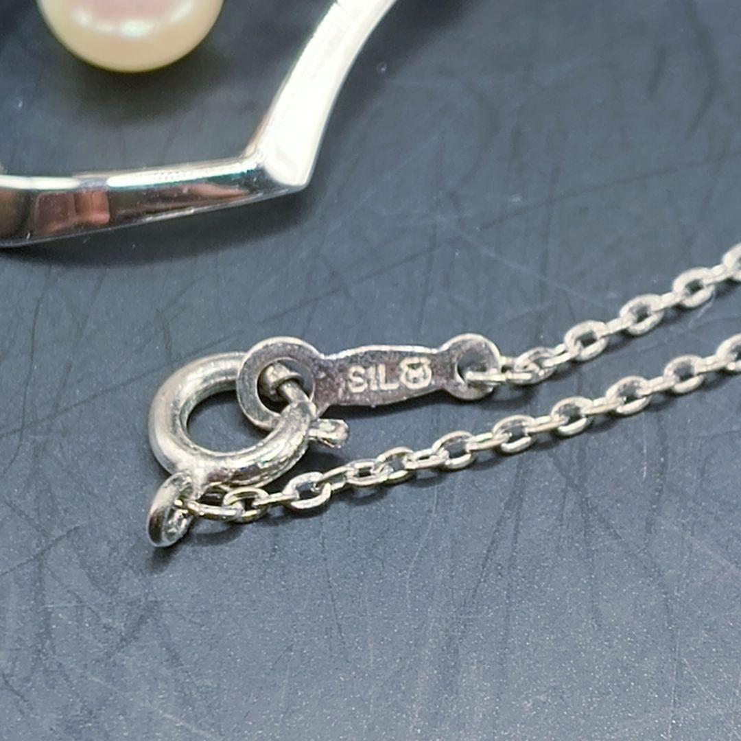MIKIMOTO pearl necklace featuring a single 7mm pearl pendant with silver marking on 40.5cm chain